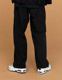 MESH PANEL NYLON PANTS (BLACK)