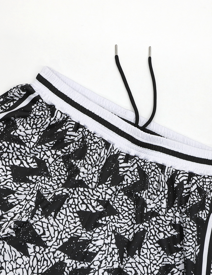 CRACK NOISE SHORTS (BLACK) - CandyHoop