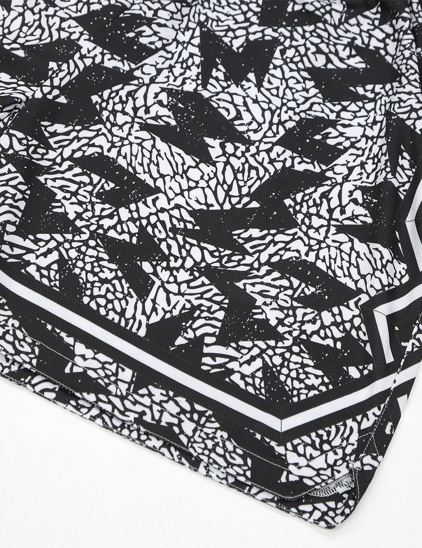 CRACK NOISE SHORTS (BLACK) - CandyHoop